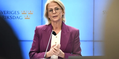 Finansminister Elisabeth Svantesson (M) presenterar ny ekonomisk prognos. Arkivbild.