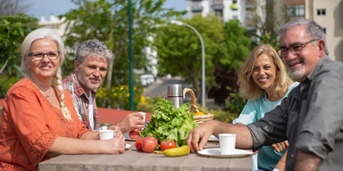 lyckliga pensionärer