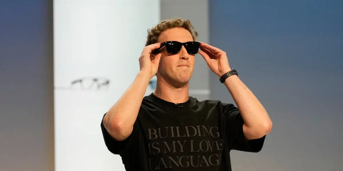 Metas vd Mark Zuckerberg vill ha mer pengar. Arkivbild.