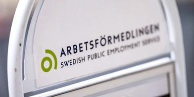 Tuffare kontroll av Arbetsförmedlingen leder till att fler får jobb snabbare. Arkivbild.