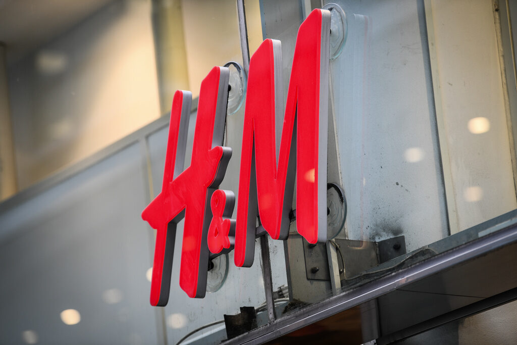 H&M
